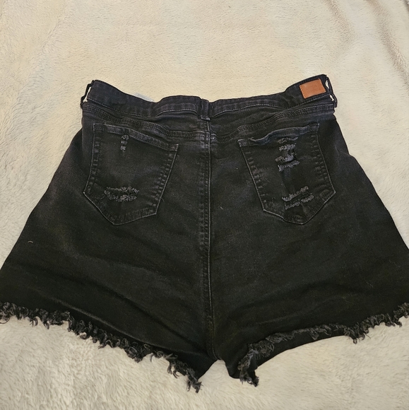 Ripped Black Jean Shorts - Picture 4 of 4